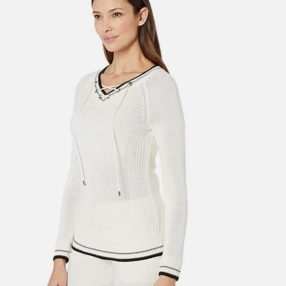 2 x *HP* Calvin Klein white sweater